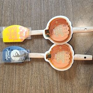 Krumbs Kitchen Spatulas and Cookie Cutter Sets (2), Halloween/Fall‎ Themed, NEW